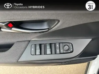Photo 13 Toyota C-HR  2.0 Hybride 200ch Design MY25
