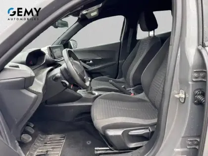 Photo 8 Peugeot 2008  PureTech 100 S&S BVM6