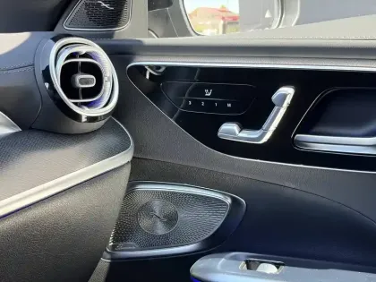 Photo 19 Mercedes Classe C  220 d 9G-Tronic