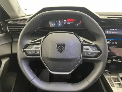 Photo 46 Peugeot 308  Hybrid 145 e-DCS6