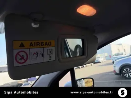Photo 28 Renault Captur  TCe 90 Energy