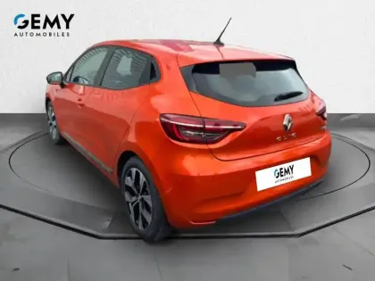 Photo 6 Renault Clio  E-Tech 140 - 21