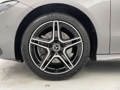 Photo 17 Mercedes CLA  Shooting Brake 250 e Hybrid EQ 8G-DCT