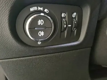 Photo 29 Opel Mokka  Electrique 136 ch & Batterie 50 kWh