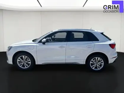 Photo 19 Audi Q3  45 TFSIe 245 ch S tronic 6
