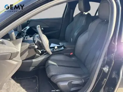 Photo 8 Peugeot 208  Electrique 50 kWh 136ch