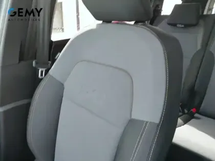 Photo 28 Dacia Jogger  Hybrid 140 7 places GSR2