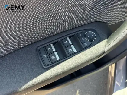 Photo 12 Renault Symbioz  E-Tech full hybrid 145