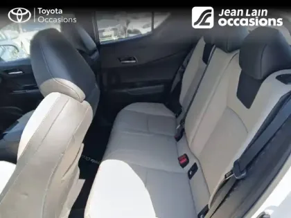 Photo 16 Toyota C-HR  Hybride 2.0L