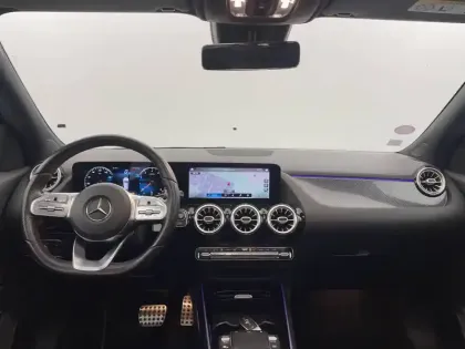 Photo 30 Mercedes GLA  200 7G-DCT
