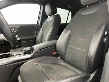 Photo 14 Mercedes GLA  200 7G-DCT