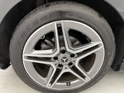 Photo 18 Mercedes Classe A  180 7G-DCT