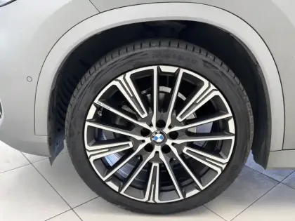 Photo 11 BMW X1  sDrive 18d 150ch DKG7