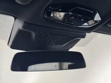 Photo 45 BMW X1  sDrive 18d 150ch DKG7