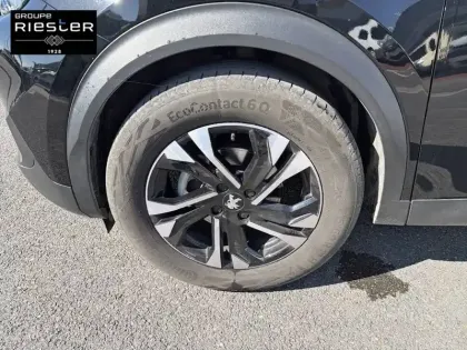 Photo 12 Peugeot 2008  PureTech 100 S&S BVM6