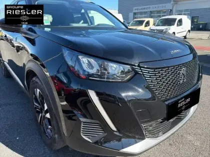 Photo 15 Peugeot 2008  PureTech 100 S&S BVM6