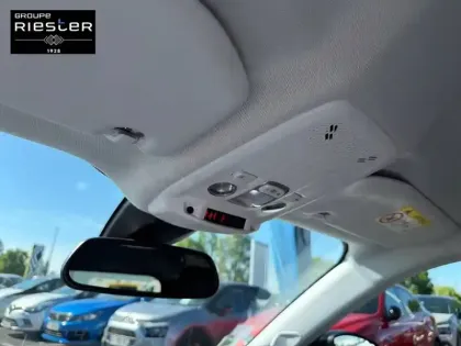 Photo 23 Peugeot 2008  PureTech 100 S&S BVM6