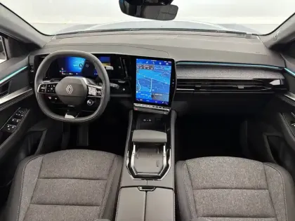 Photo 37 Renault Austral  full hybrid E-Tech 200 ch