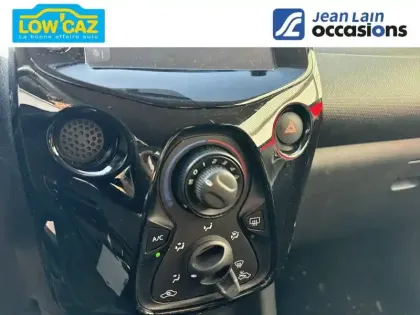 Photo 13 Citroën C1  VTi 72 S&S