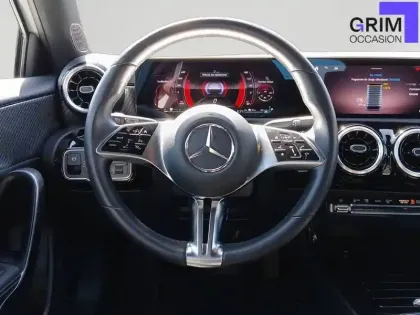 Photo 5 Mercedes Classe A  250 e 8G-DCT