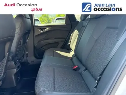 Photo 16 Audi Q4 e-tron  Sportback 50 quattro 299 ch 82 kW