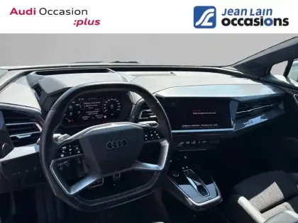 Photo 10 Audi Q4 e-tron  Sportback 50 quattro 299 ch 82 kW