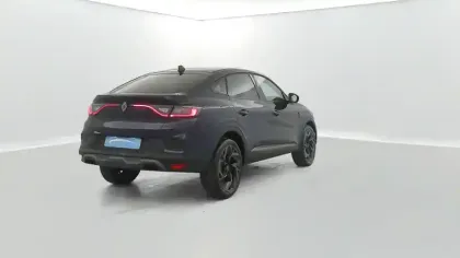 Photo 13 Renault Arkana  E-Tech full hybrid 145 GSR2
