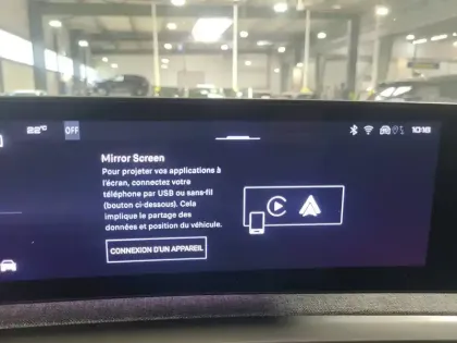 Photo 15 Peugeot 5008  Hybrid 145 ch e-DCS6