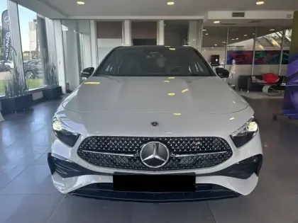 Photo 18 Mercedes Classe A  200 d