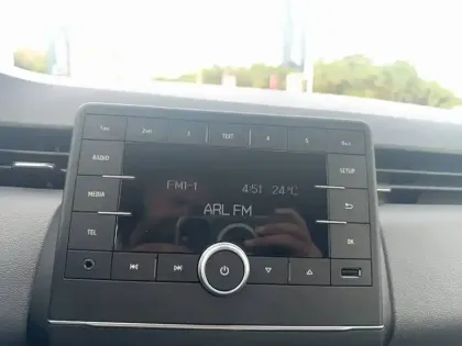 Photo 29 Renault Clio  SCe 65