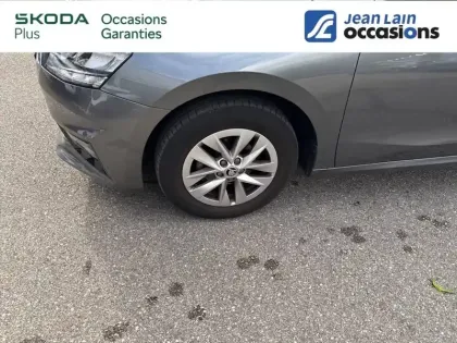 Photo 11 Skoda Fabia  1.0 MPI 80 ch BVM5