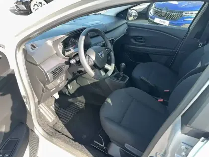 Photo 16 Dacia Jogger  TCe 110 5 places