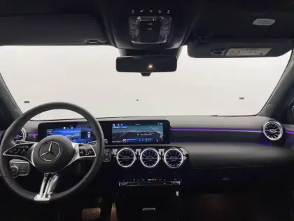 Photo 29 Mercedes Classe A  180 d
