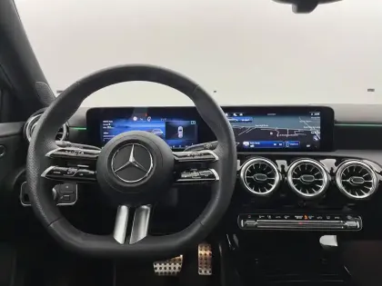 Photo 21 Mercedes Classe A  180 d
