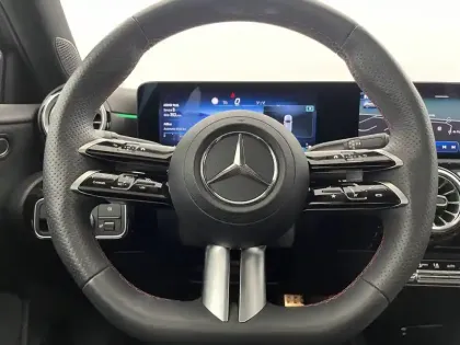 Photo 22 Mercedes Classe A  180 d