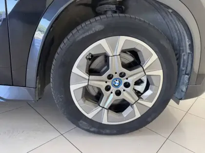 Photo 11 BMW X1 i xDrive30