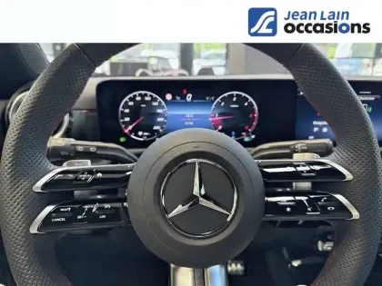 Photo 11 Mercedes Classe A  200 d