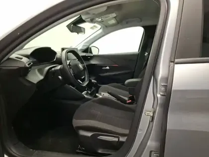 Photo 12 Peugeot 208  PureTech 75 S&S BVM5