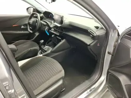 Photo 31 Peugeot 208  PureTech 75 S&S BVM5