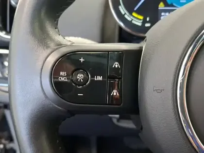 Photo 31 Mini Mini Countryman 125 - 95 ch ALL4 BVA6
