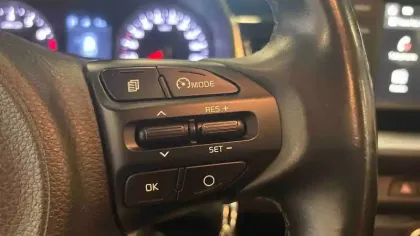Photo 13 Kia Stonic  1.0 T-GDi 120 ch ISG DCT7