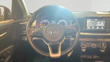 Photo 11 Kia Stonic  1.0 T-GDi 120 ch ISG DCT7