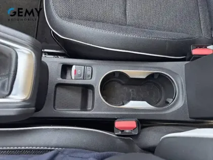 Photo 22 Renault Captur  TCe 90