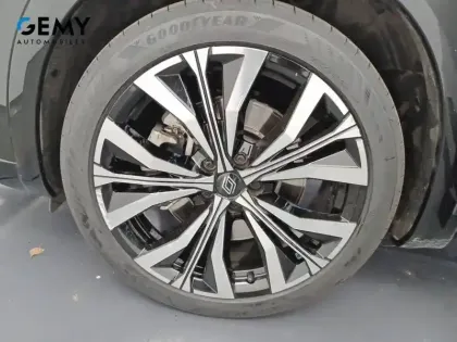 Photo 10 Renault Austral  E-Tech hybrid 200