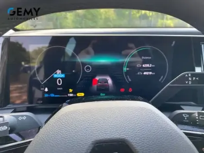 Photo 13 Renault Megane  E-Tech EV60 220 ch super charge