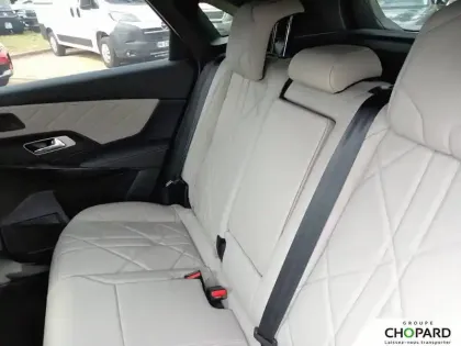 Photo 18 DS DS 7 DS7 Crossback Hybride E-Tense 300 EAT8 4x4