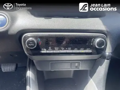 Photo 13 Toyota Yaris  Hybride 116h