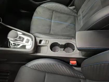 Photo 22 Renault Arkana  E-Tech full hybrid 145 GSR2