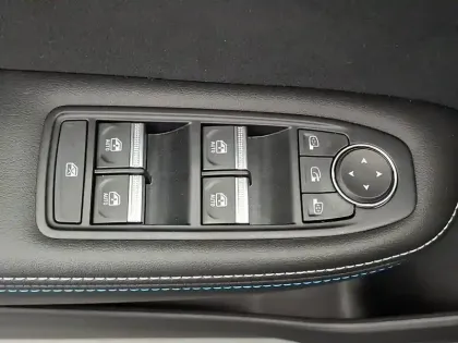 Photo 31 Renault Arkana  E-Tech full hybrid 145 GSR2