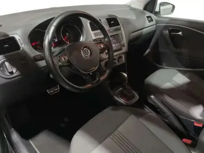 Photo 8 Volkswagen Polo 1.2 TSI 90 BMT DSG7 Série Spéciale Allstar